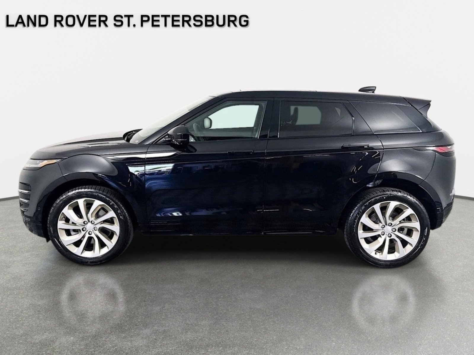 New 2026 Land Rover Range Rover Evoque Hoxton AWD/4WD image 8