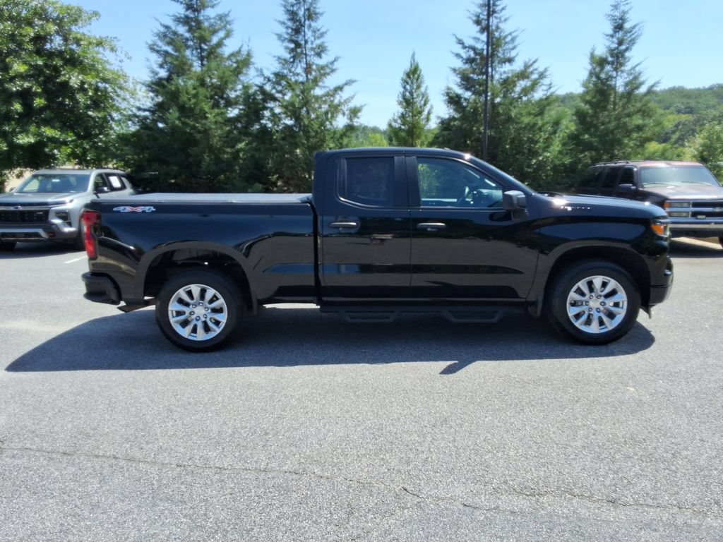 Certified 2024 Chevrolet Silverado 1500 Custom w/ LPO, Dark Essentials Package AWD/4WD image 4