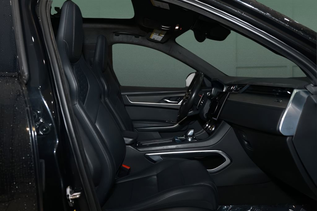 Used 2021 Jaguar F-PACE SVR image 16