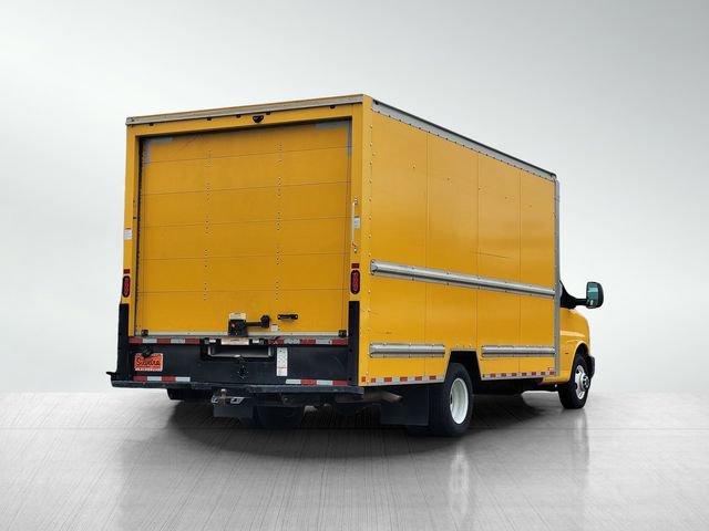 Used 2019 GMC Savana 3500 Extended w/ Driver Convenience Package image 5