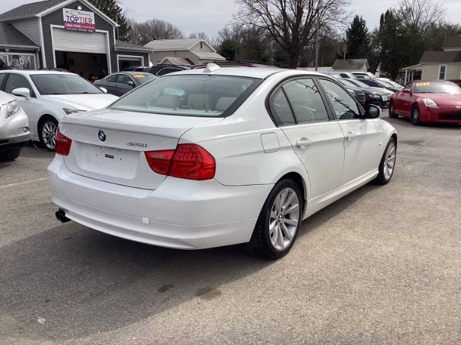 Used 2011 BMW 328i Sedan image 4
