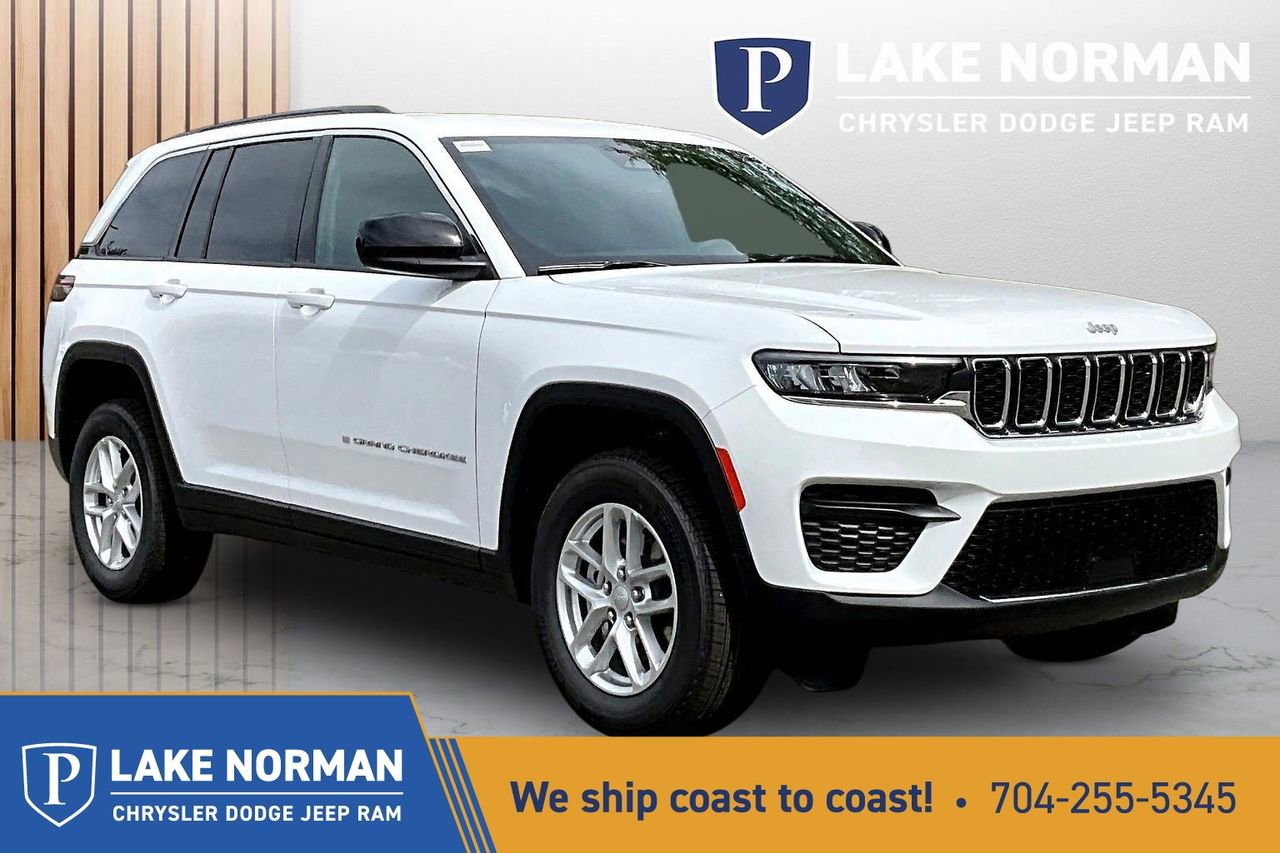 New 2026 Jeep Grand Cherokee Laredo