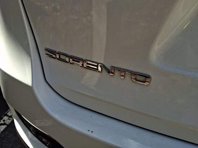 Used 2020 Kia Sorento LX w/ LX I4 Convenience Package image 7