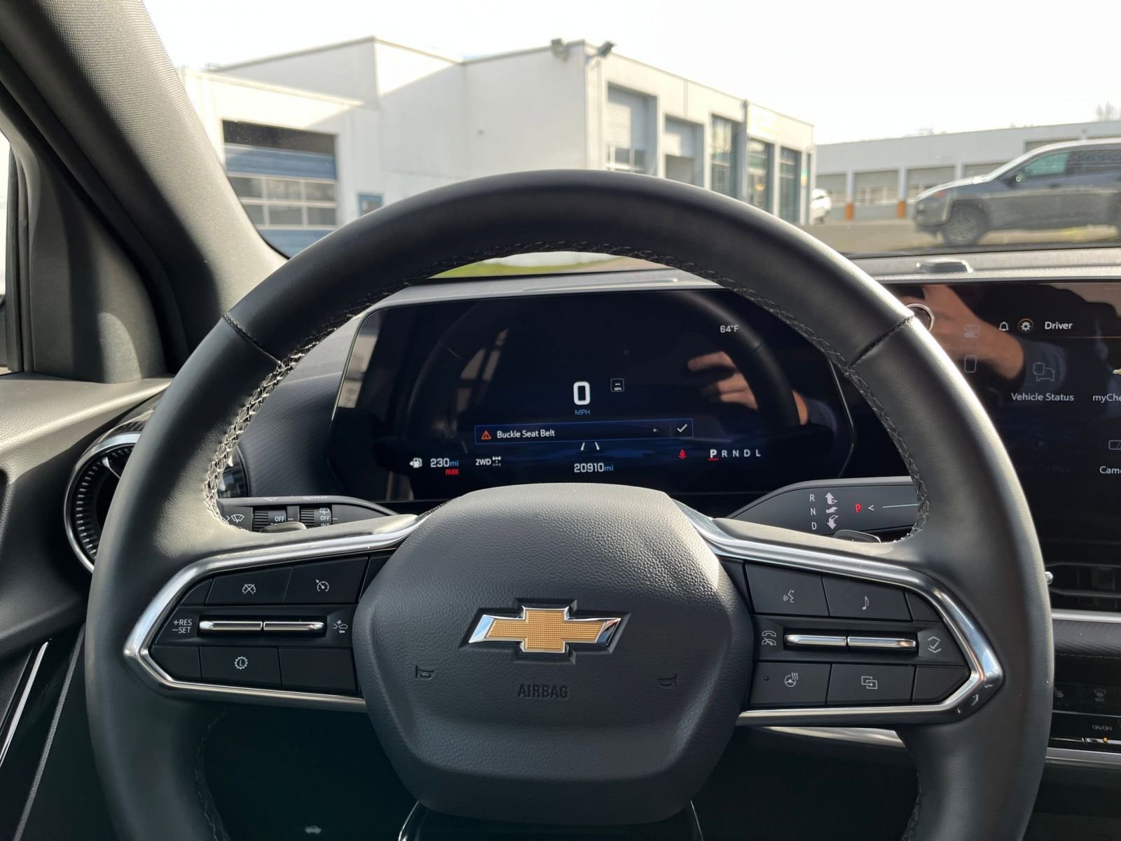 Used 2025 Chevrolet Equinox LT image 28