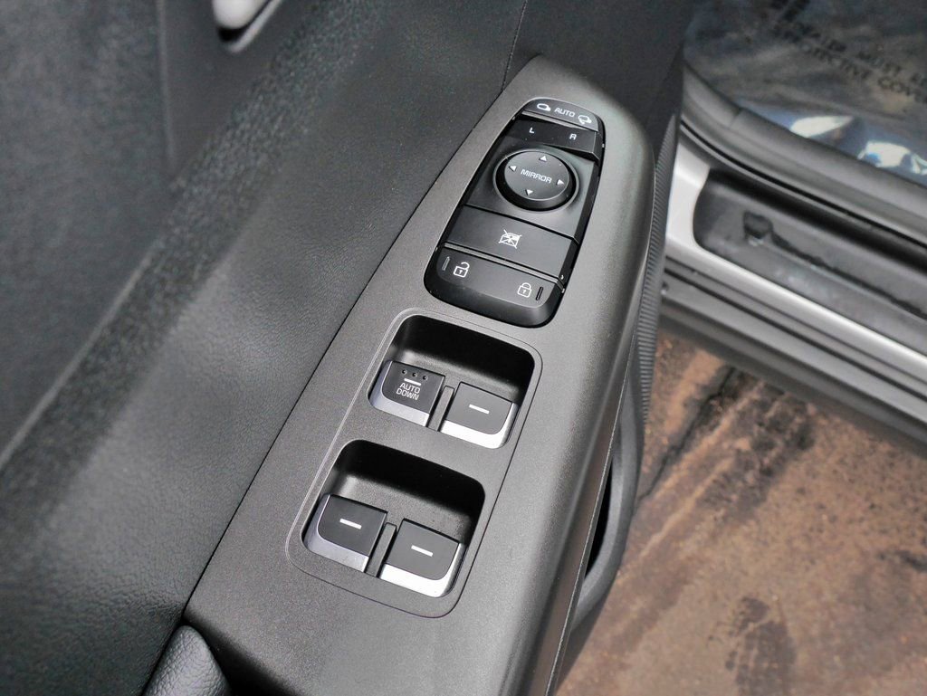 Used 2020 Kia Sportage LX w/ LX Popular Package image 20