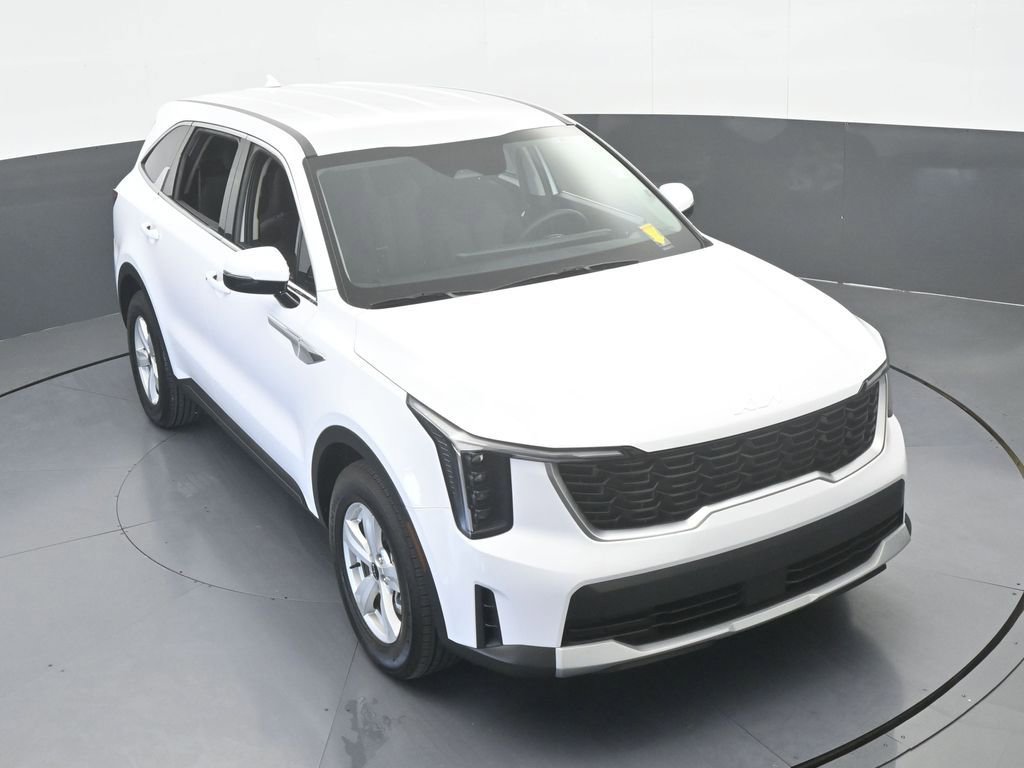 Used 2025 Kia Sorento LX image 51