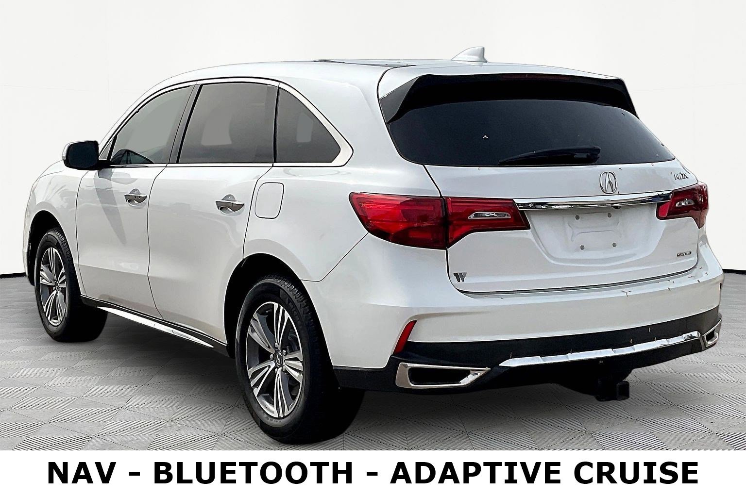Used 2020 Acura MDX SH-AWD image 4