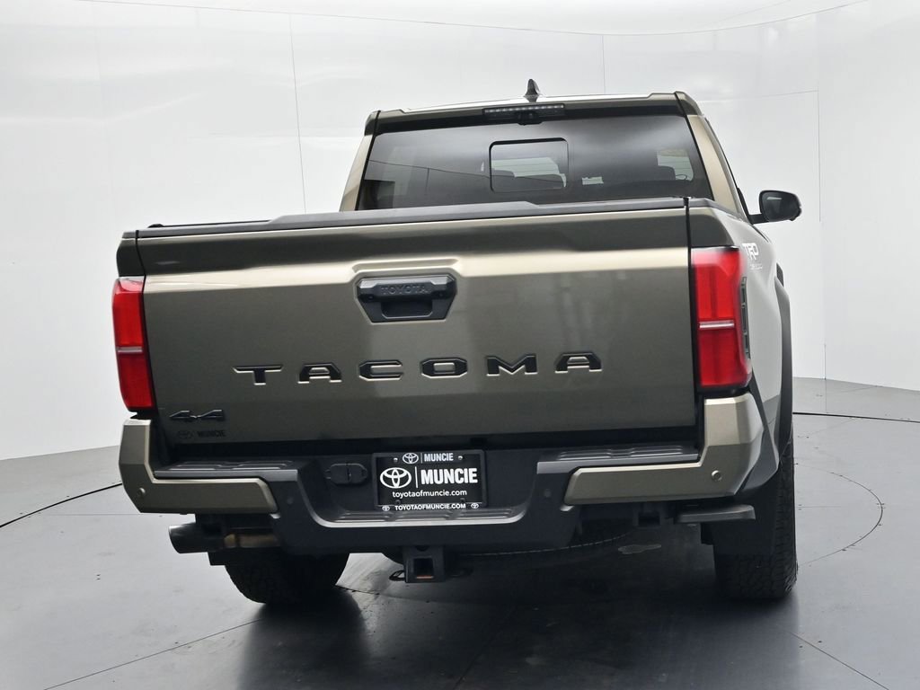 Used 2024 Toyota Tacoma TRD Off-Road w/ TRD Off Road Premium Package AWD/4WD image 7