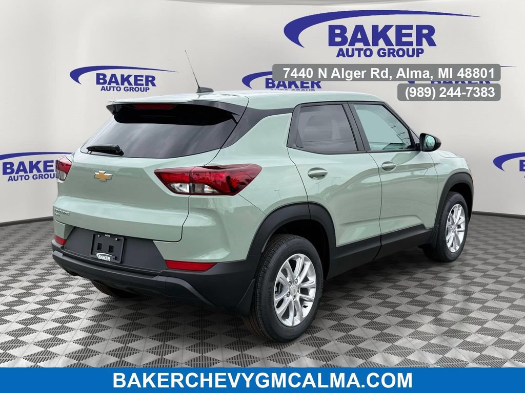 New 2026 Chevrolet TrailBlazer LS w/ LS Convenience Package AWD/4WD image 2