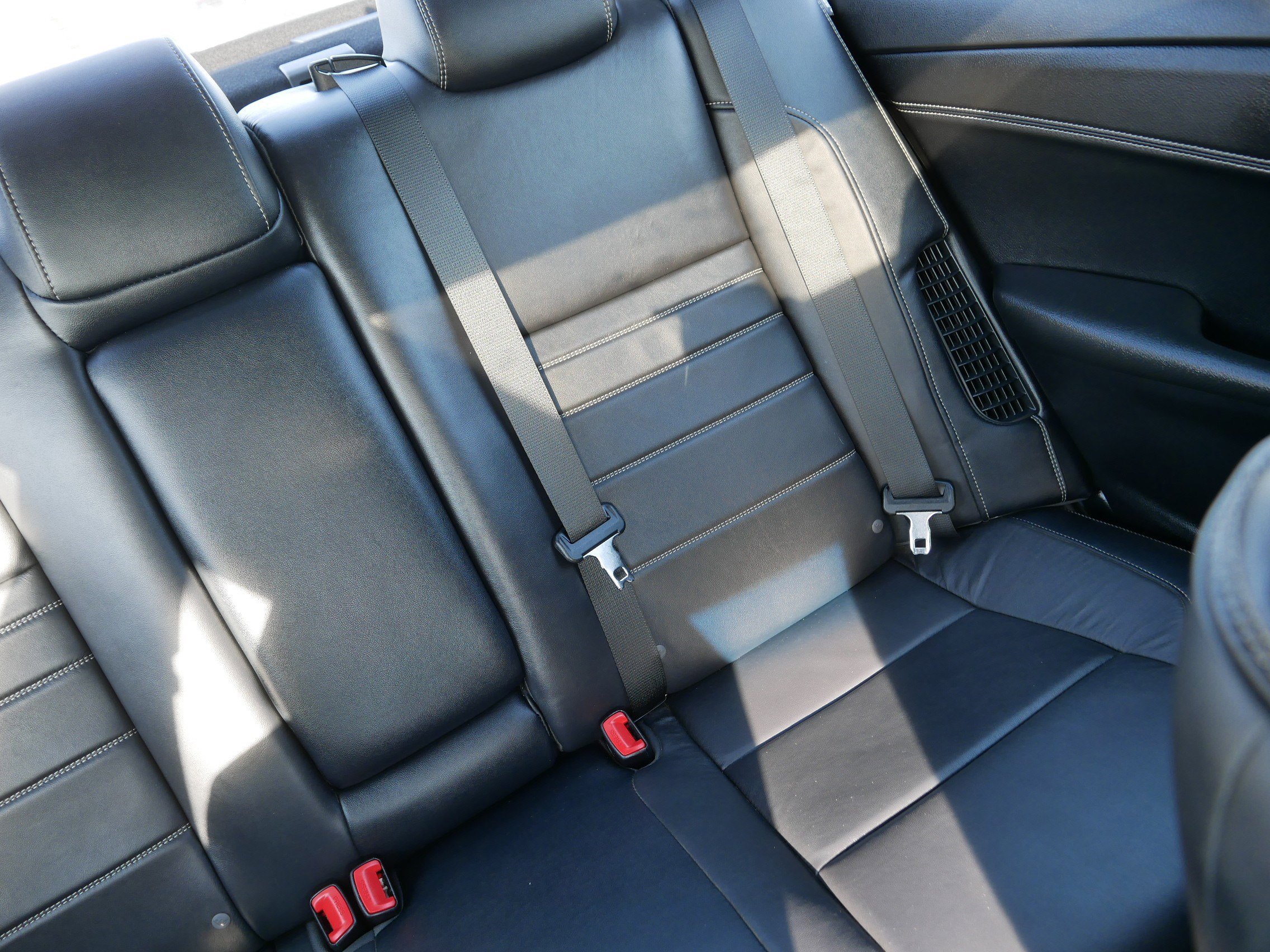 Used 2017 Toyota Camry XLE w/ Moonroof Package image 14