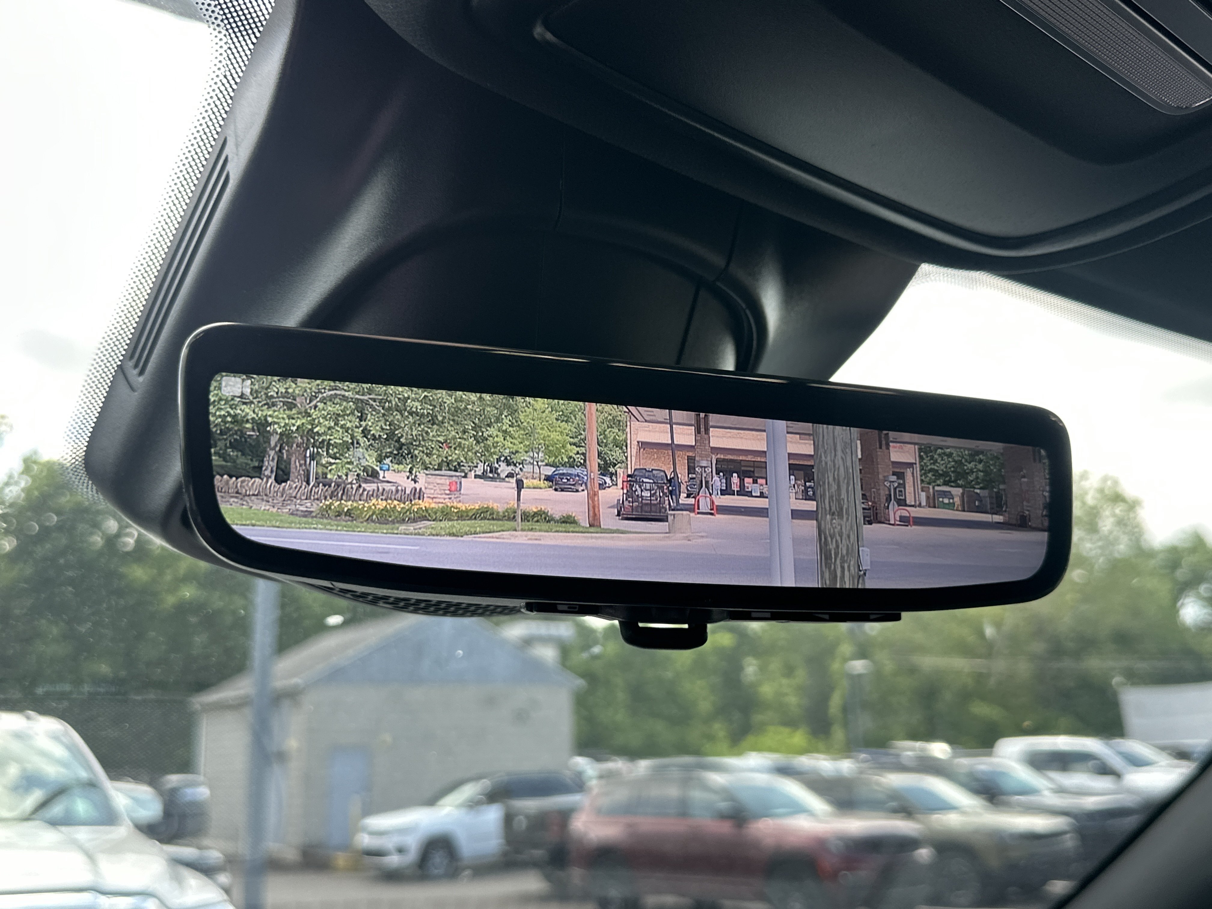 New 2026 RAM 2500 Laramie AWD/4WD image 10