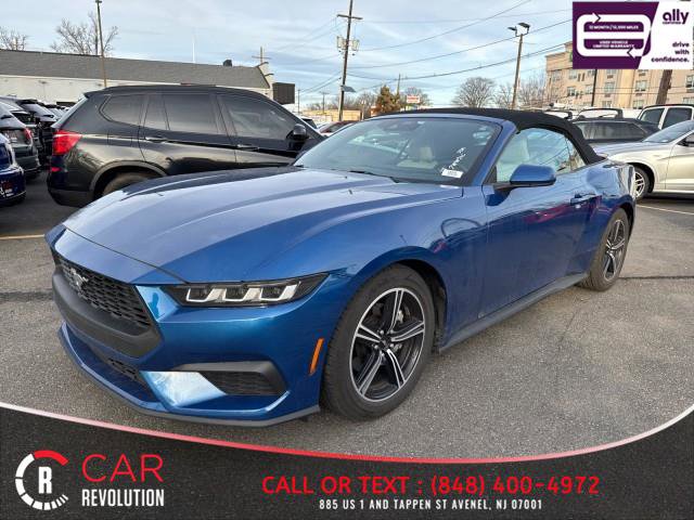 Used 2024 Ford Mustang Premium image 3