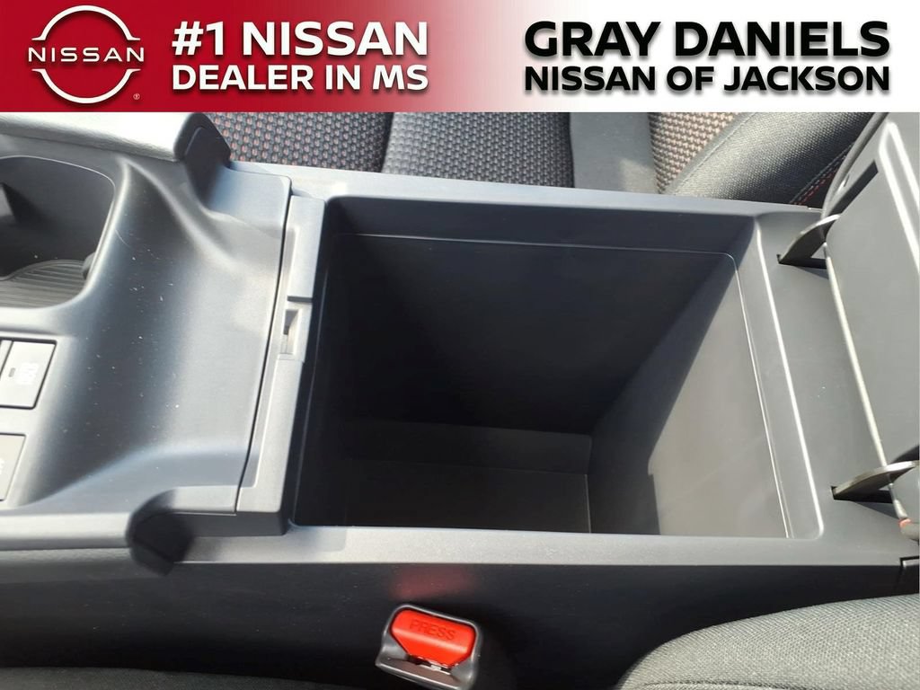 New 2027 Nissan Sentra SR w/ SR All Weather Package FWD image 20