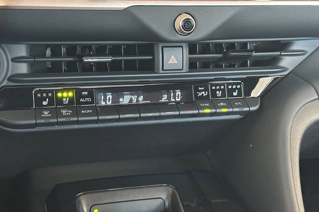 Certified 2024 Toyota Crown AWD/4WD image 24