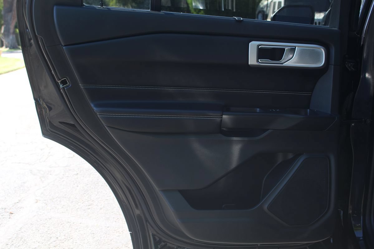 Used 2020 Ford Explorer ST w/ Premium Technology Package AWD/4WD image 14
