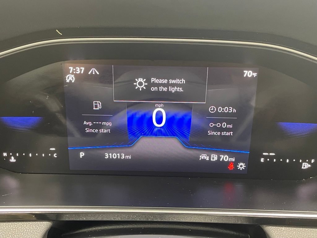 Used 2025 Volkswagen Jetta Sport FWD image 29