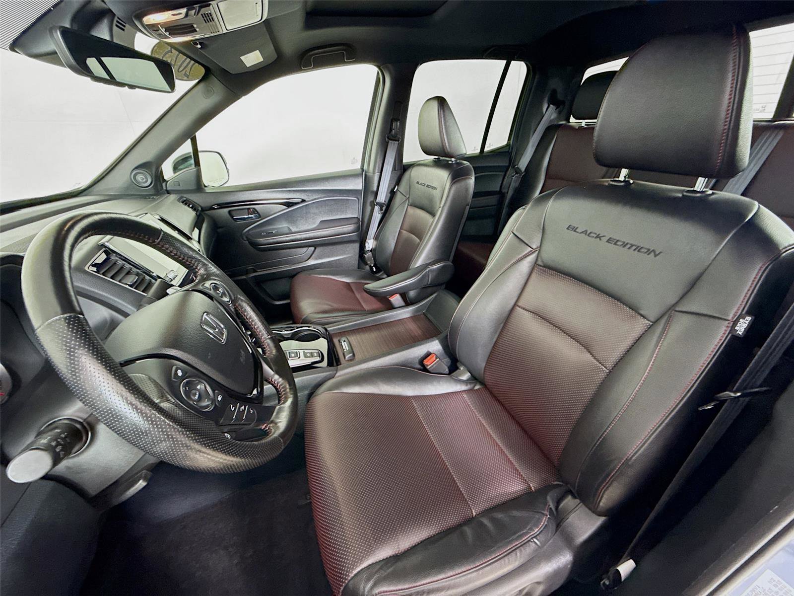 Used 2023 Honda Ridgeline Black Edition image 11