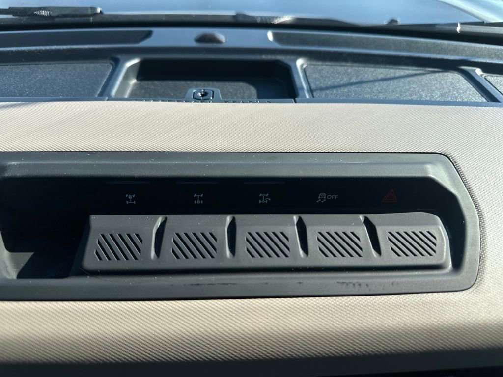 Used 2021 Ford Bronco Wildtrak image 24