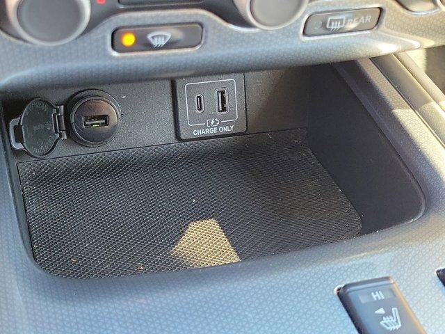 Used 2020 Nissan Pathfinder SL image 31