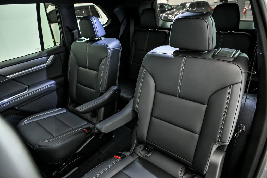 New 2026 GMC Acadia Elevation w/ Black Edition image 9