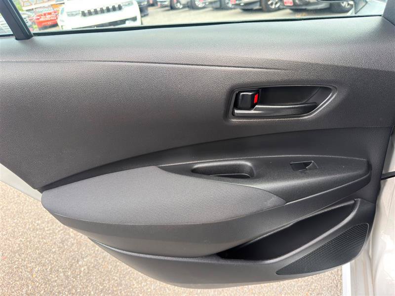 Used 2022 Toyota Corolla LE FWD image 20