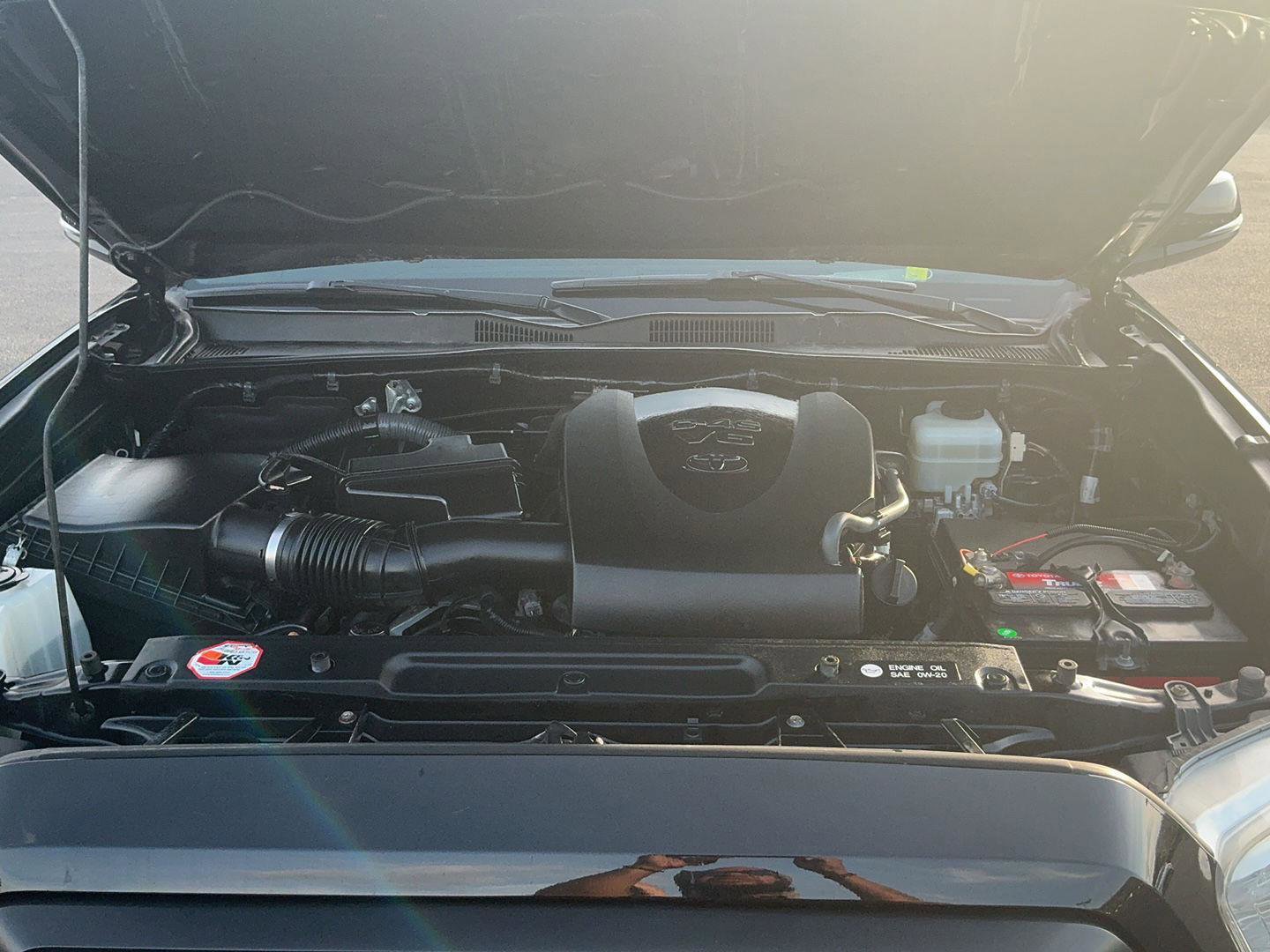 Used 2017 Toyota Tacoma TRD Off-Road w/ Tow Package (A/T) image 37