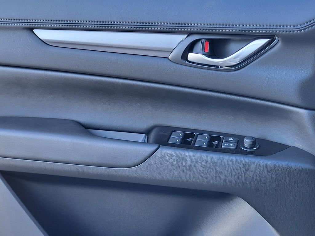 Used 2025 MAZDA CX-5 AWD 2.5 S w/ Preferred Package image 17