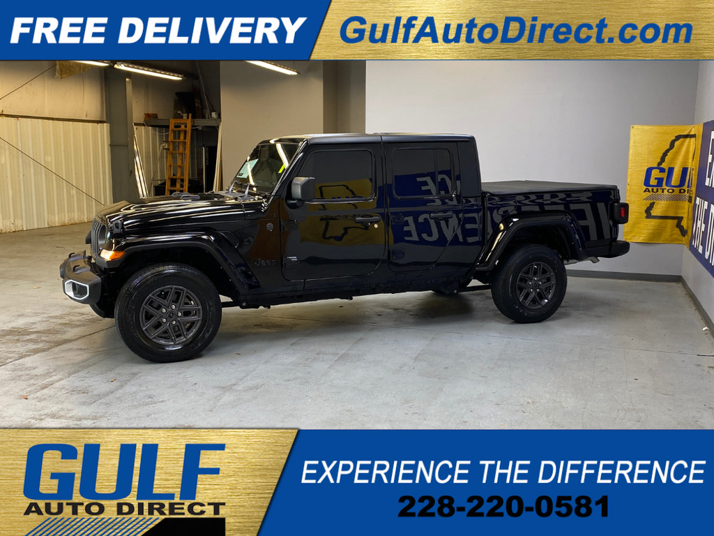 Used 2024 Jeep Gladiator Sport AWD/4WD image 5