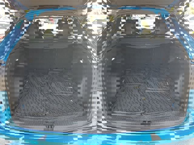 Certified 2024 Volkswagen Atlas Cross Sport SEL image 8