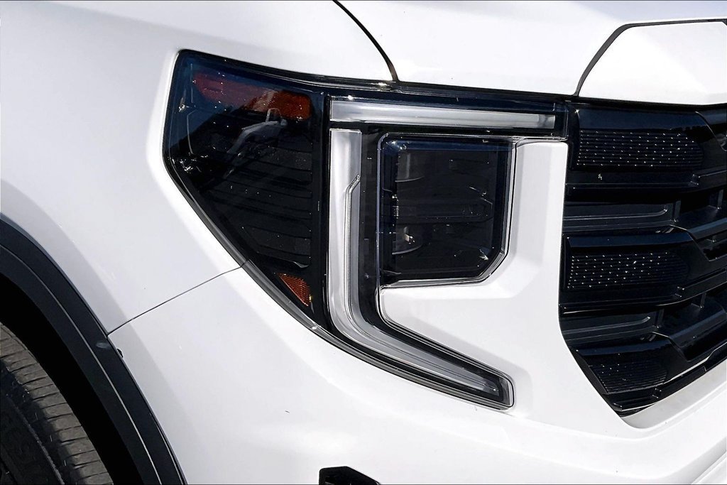 Used 2024 GMC Sierra 1500 Elevation AWD/4WD image 35