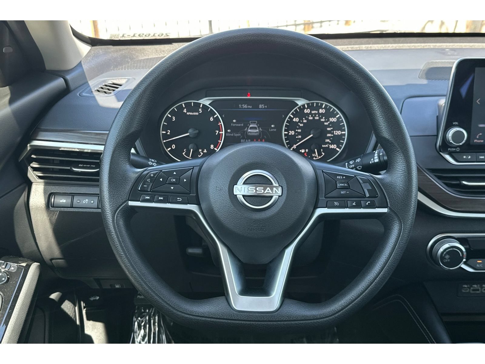 Used 2023 Nissan Altima 2.5 SV FWD image 34