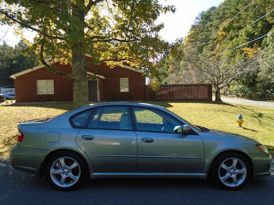 Used 2009 Subaru Legacy 2.5i Special Edition AWD/4WD image 4