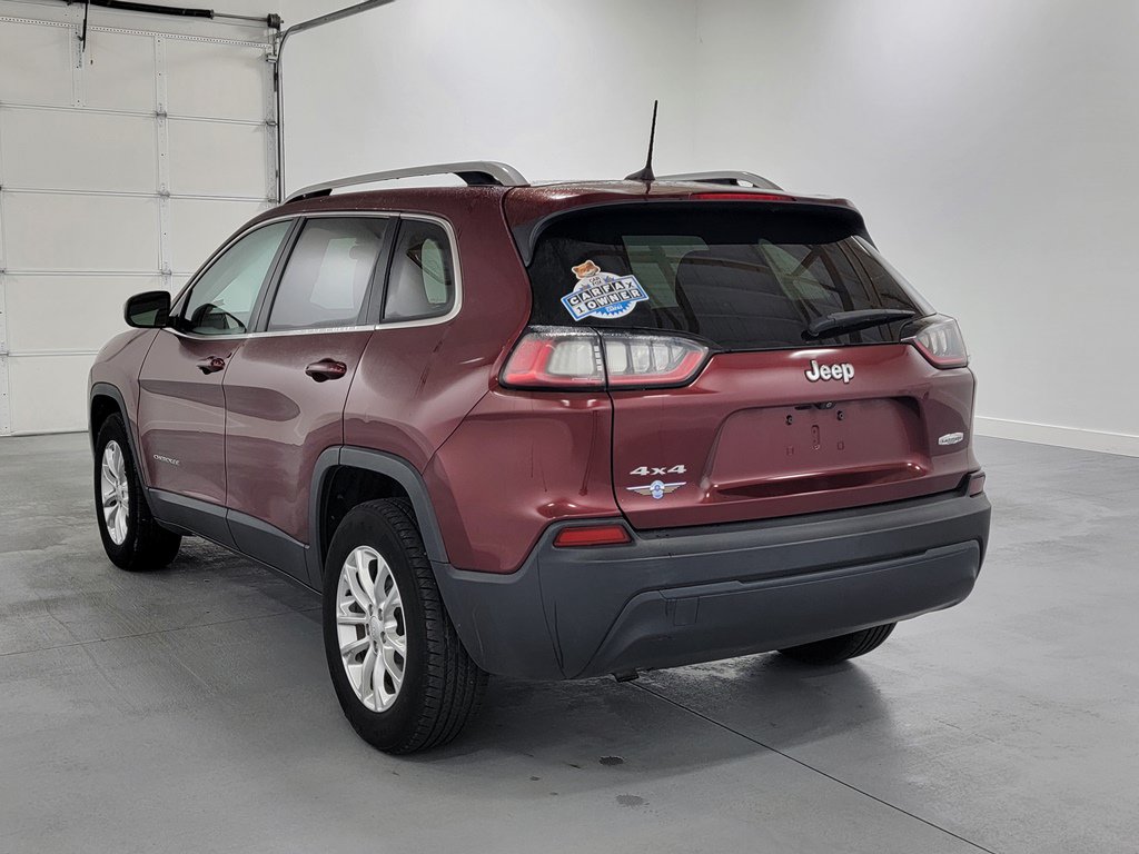 Used 2019 Jeep Cherokee Latitude w/ Popular Appearance Group AWD/4WD image 6