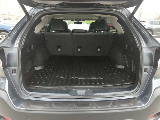 Used 2024 Subaru Outback Limited image 31