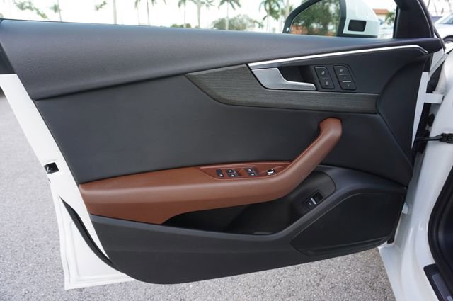 Used 2019 Audi A4 2.0T Premium image 26
