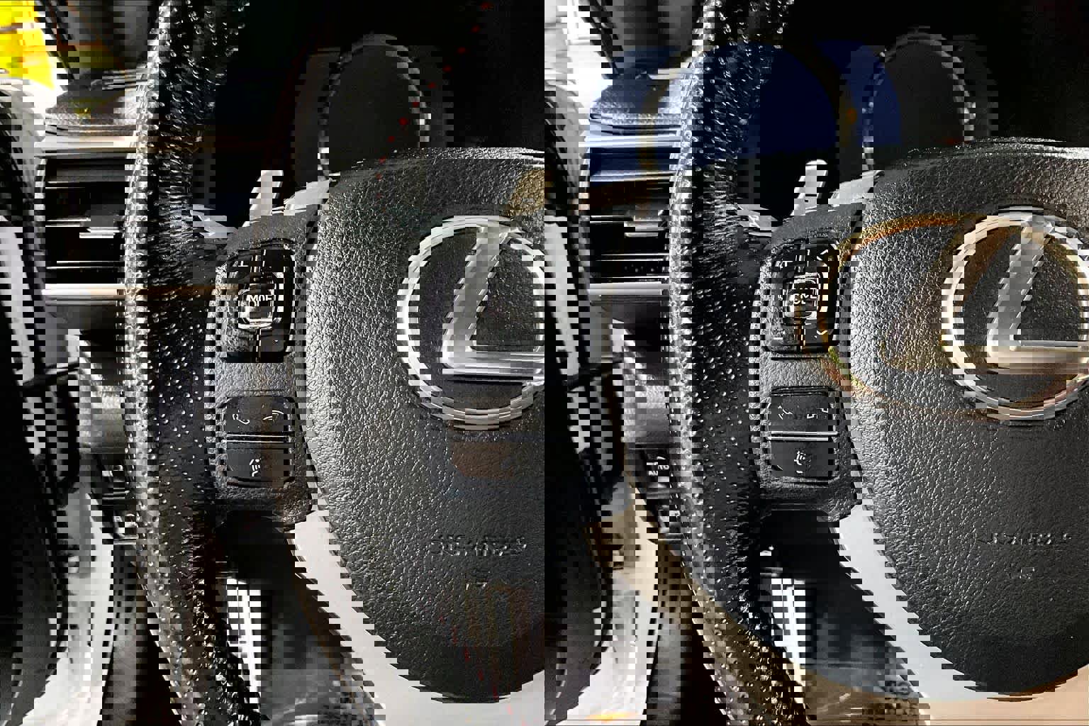 Used 2018 Lexus RC 300 AWD image 19