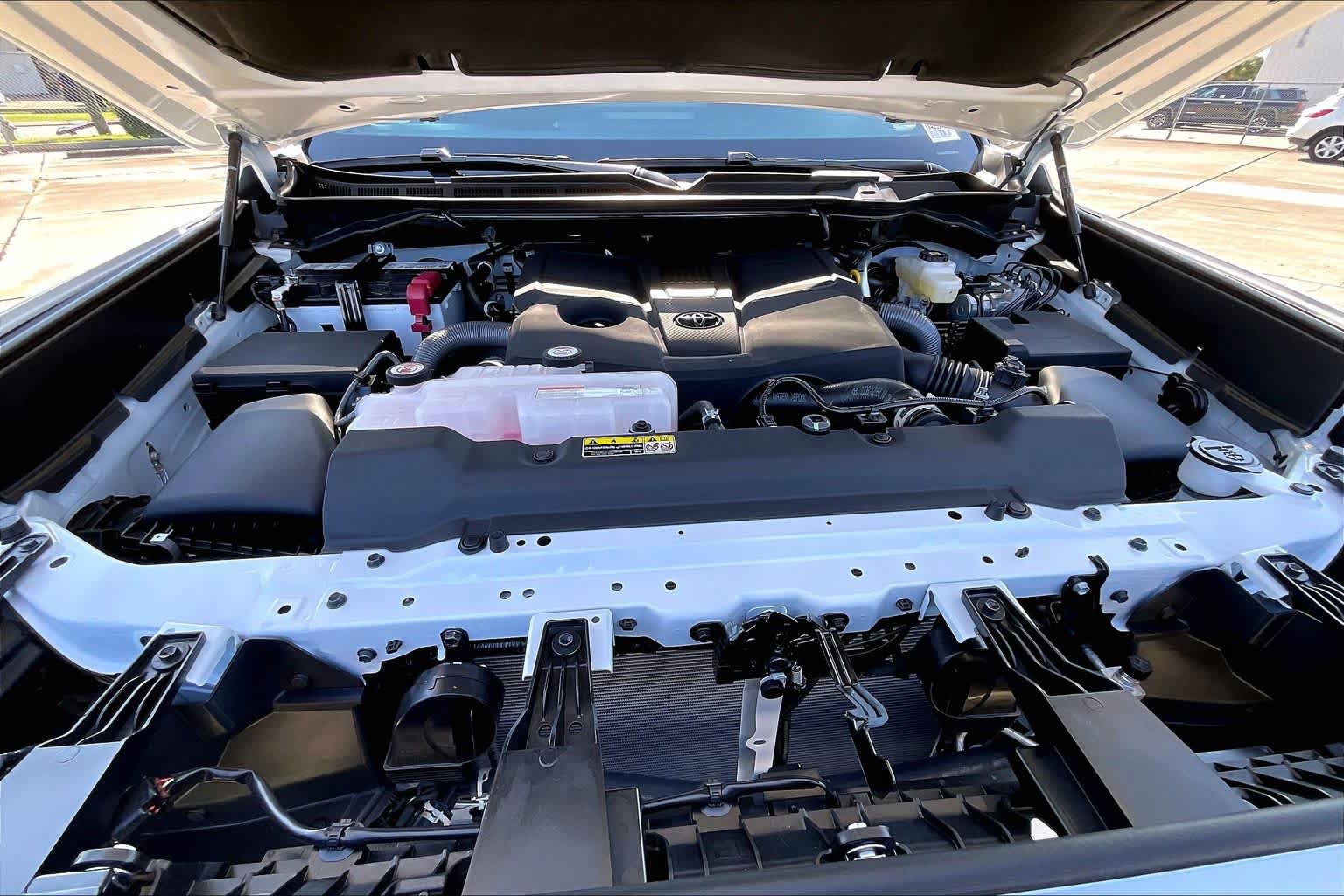 New 2026 Toyota Tundra Limited AWD/4WD image 16