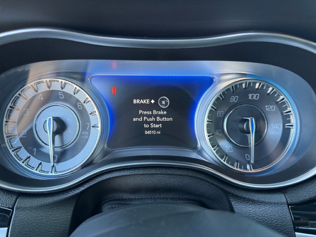 Used 2021 Chrysler 300 S RWD image 14