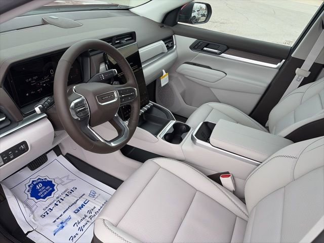 New 2026 GMC Terrain Denali w/ LPO, Floor Liner Package image 16