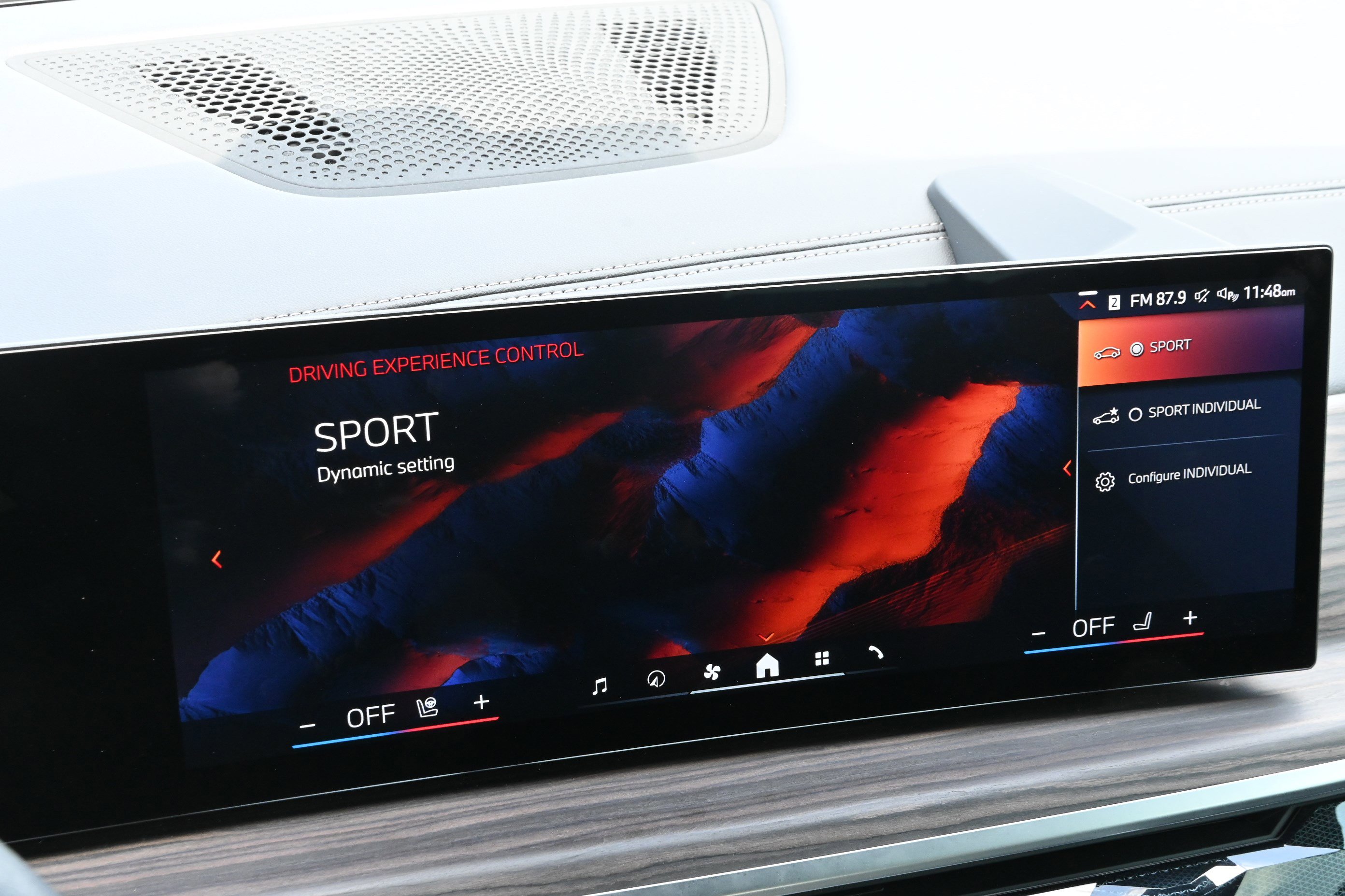 Certified 2025 BMW X5 xDrive40i w/ Premium Package image 35