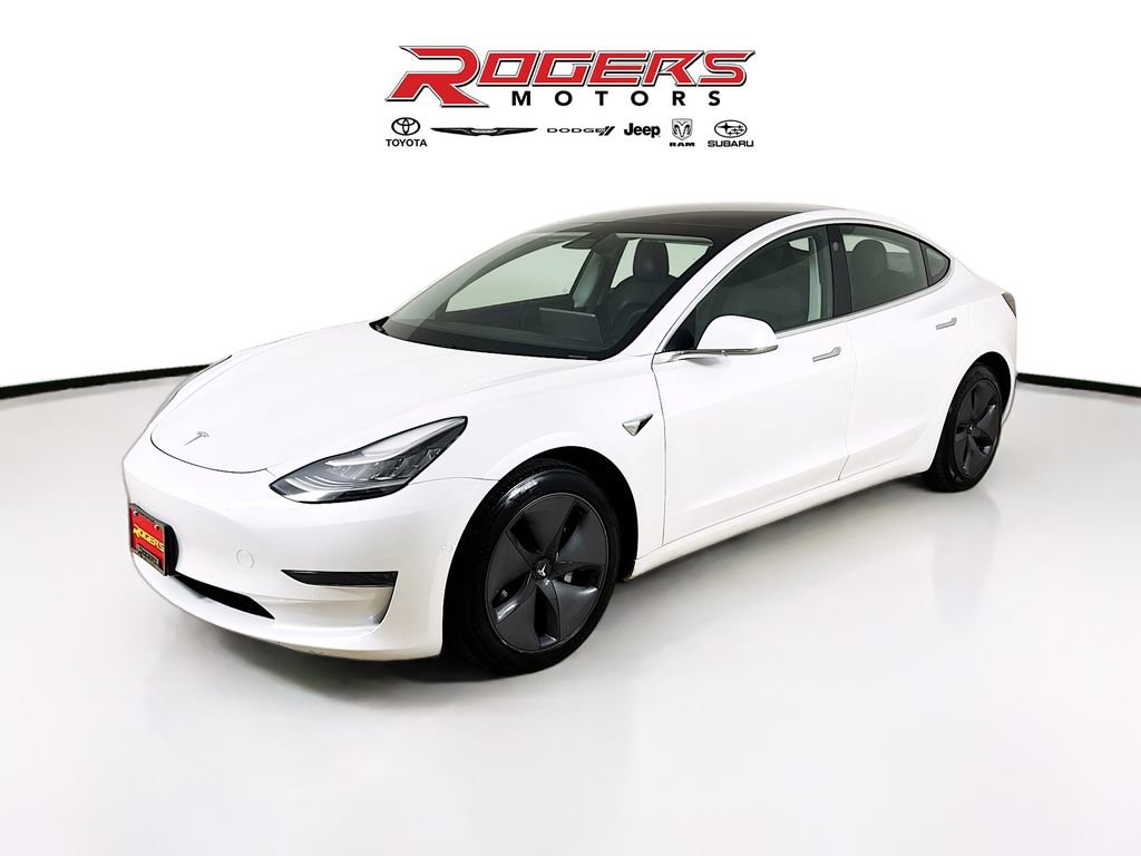 Used 2020 Tesla Model 3 Standard Range RWD image 3