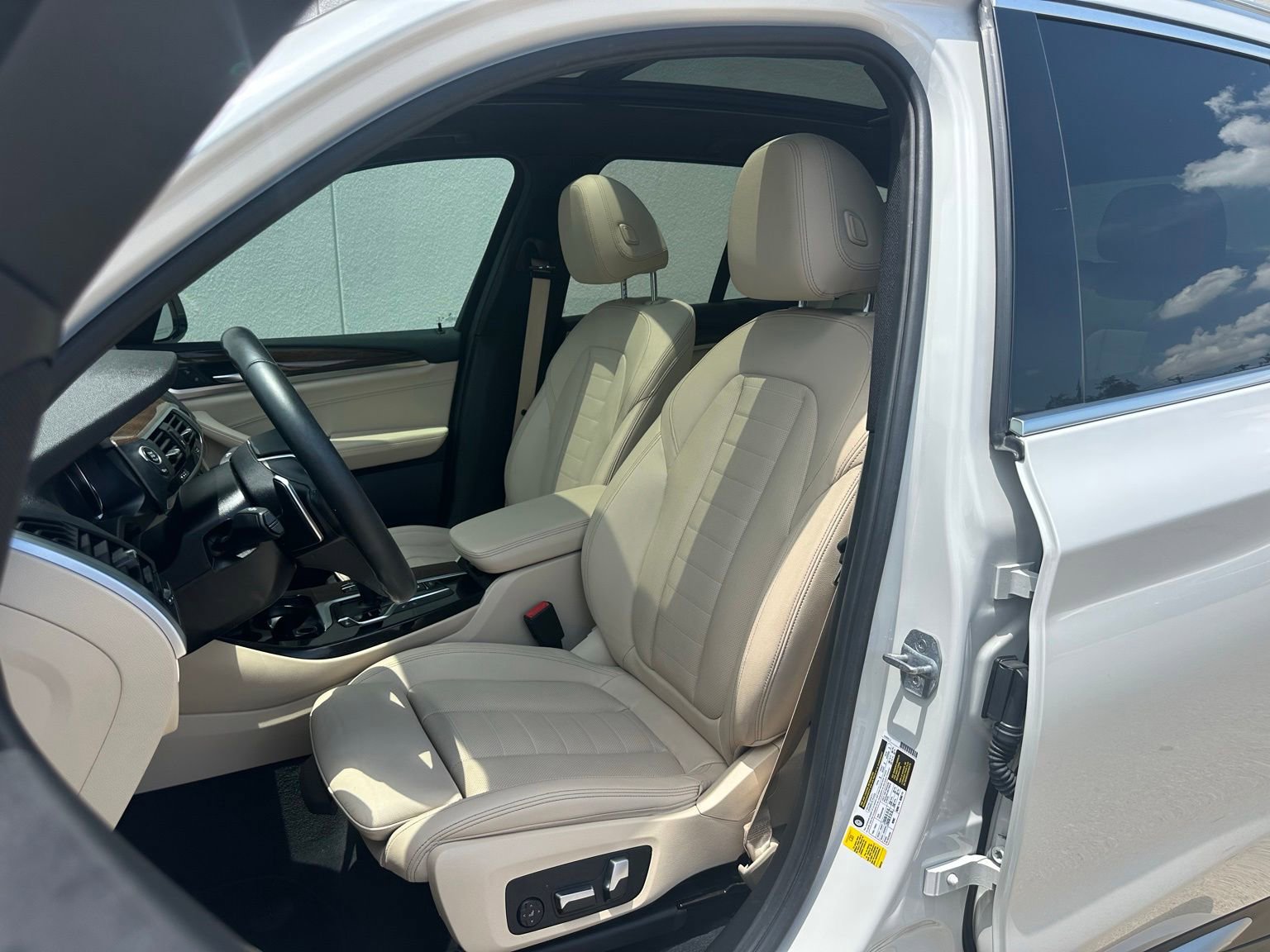 Used 2019 BMW X3 sDrive30i RWD image 10