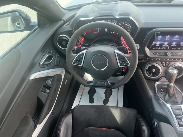 Used 2021 Chevrolet Camaro ZL1 image 28