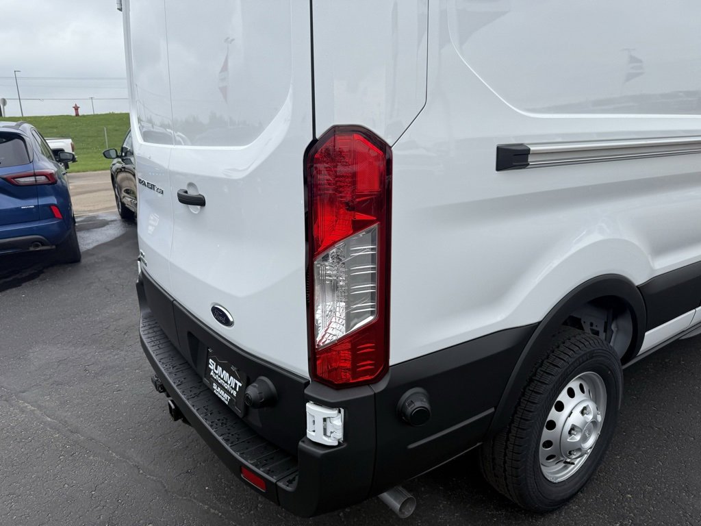 New 2025 Ford Transit 250 148 Medium Roof Extended AWD w/ Exterior Upgrade Package image 31