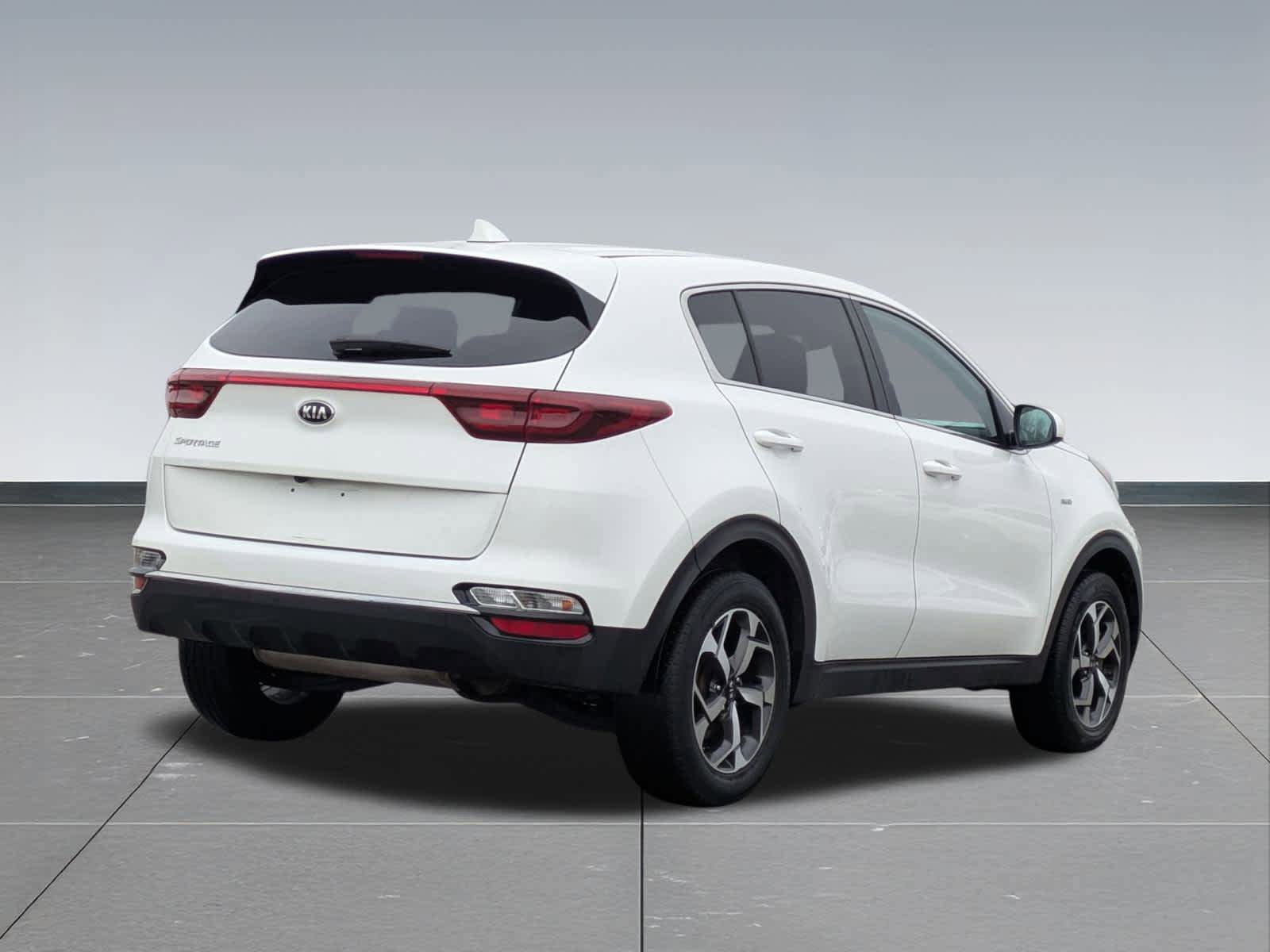 Used 2020 Kia Sportage LX image 6