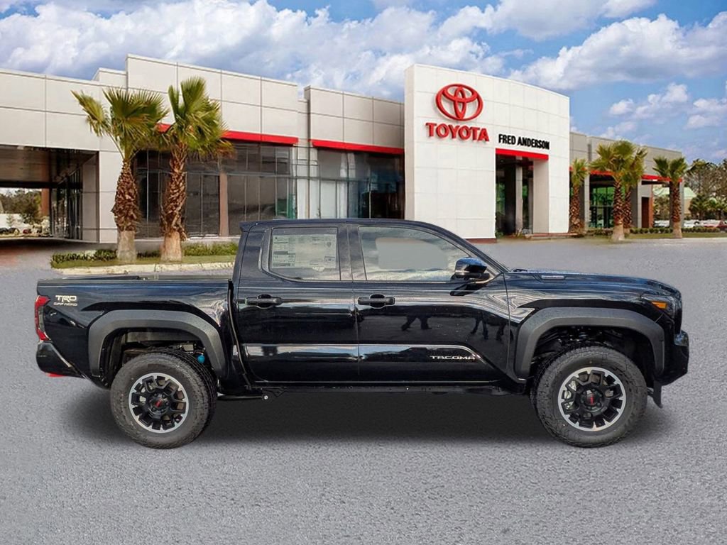 New 2025 Toyota Tacoma TRD Off-Road image 4