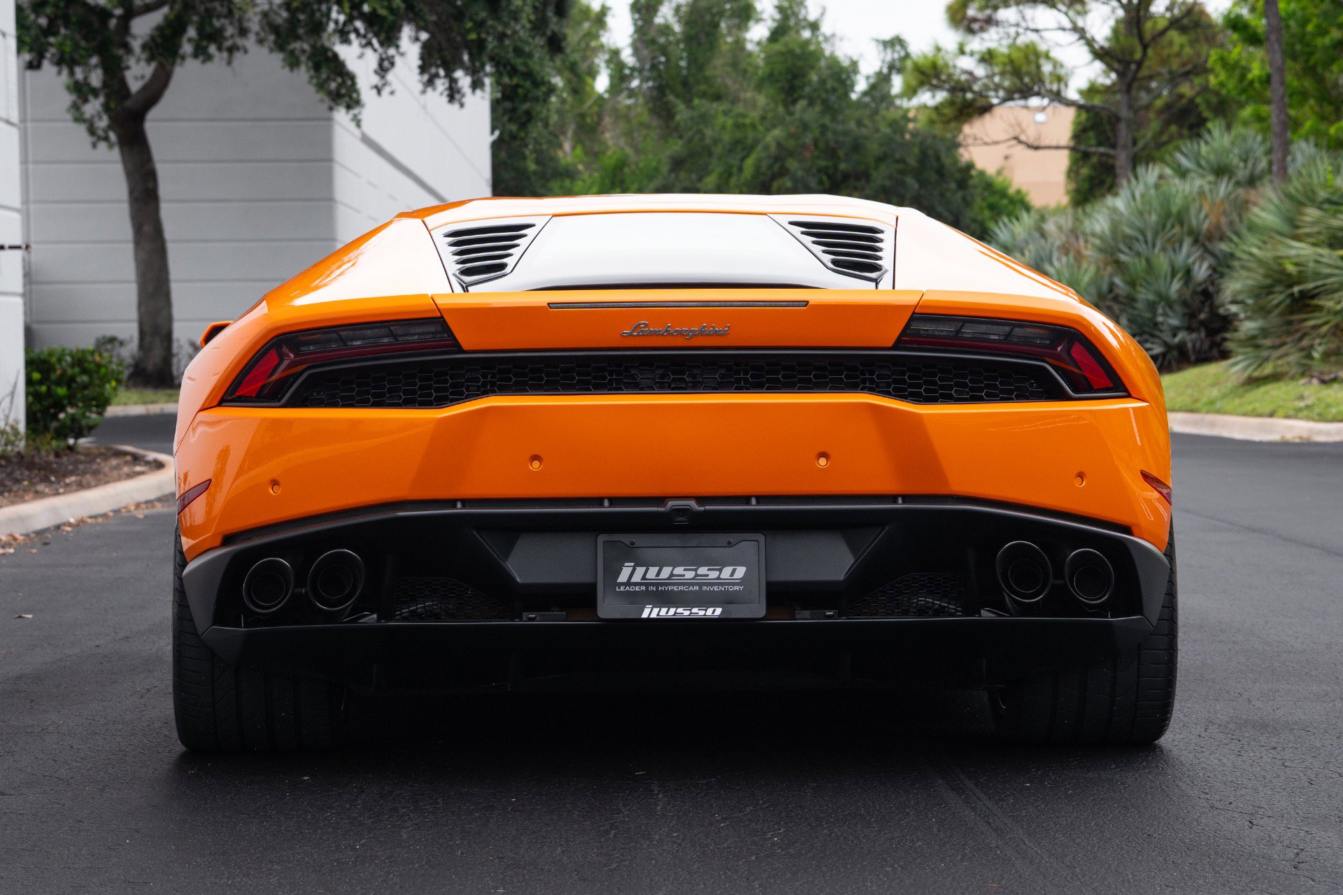 Used 2016 Lamborghini Huracan LP 610-4 AWD/4WD image 23