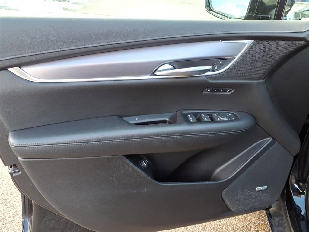 Used 2019 Cadillac XT5 Luxury image 14