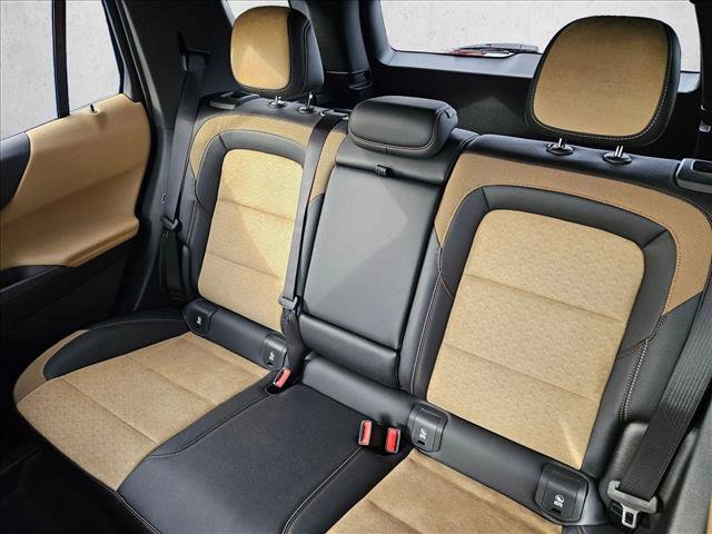 New 2026 Chevrolet Equinox ACTIV w/ Convenience Package III image 15