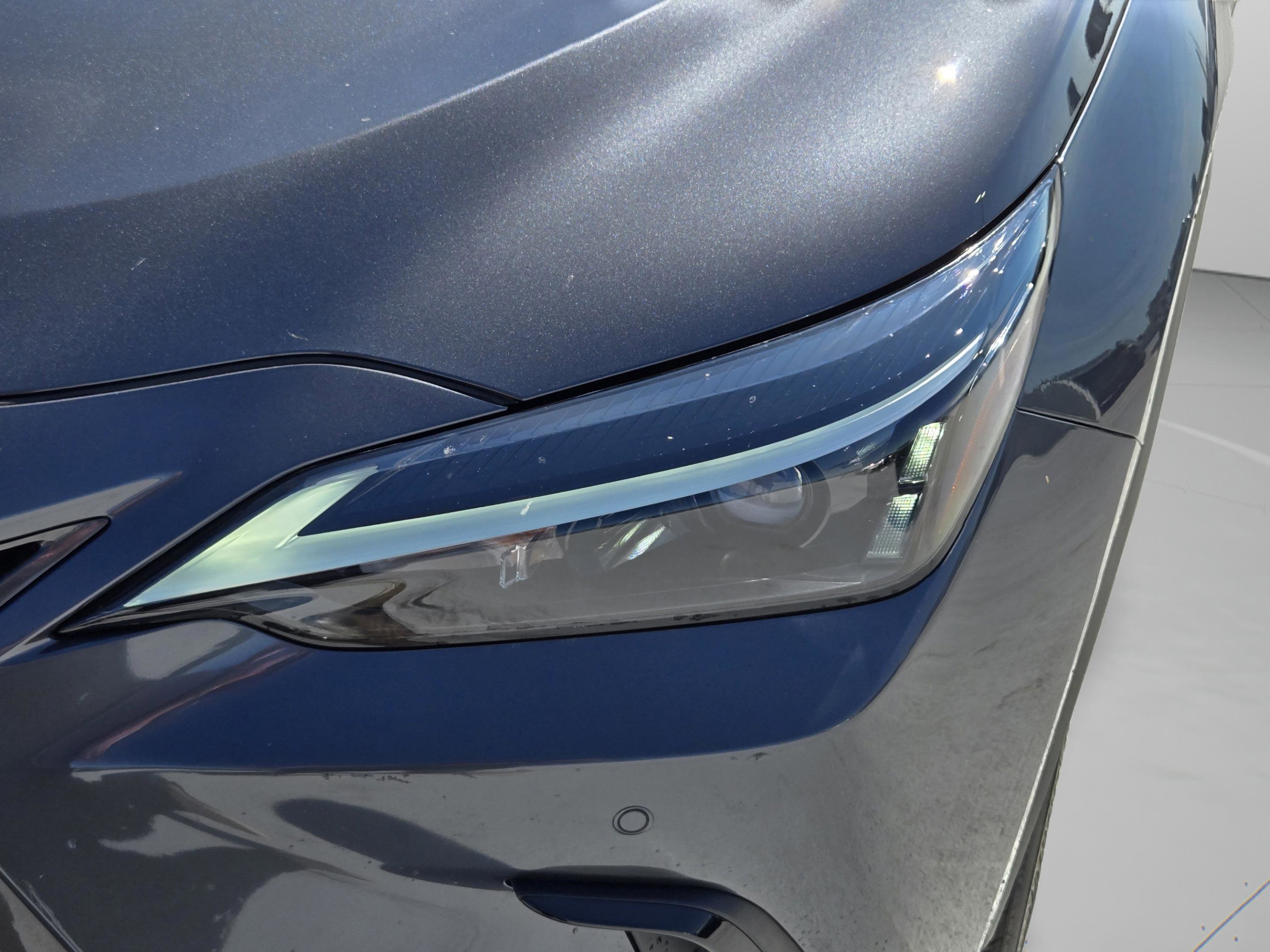 Certified 2025 Lexus NX 250 FWD w/ Accessory Package (Z1) image 9